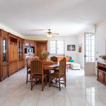 Villa Coronese 玛丽娜迪曼卡维萨