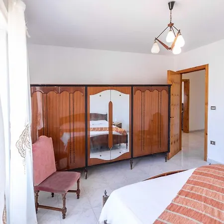 Villa Coronese 玛丽娜迪曼卡维萨